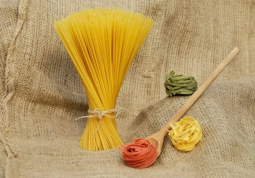 Pâtes aux vers de farine