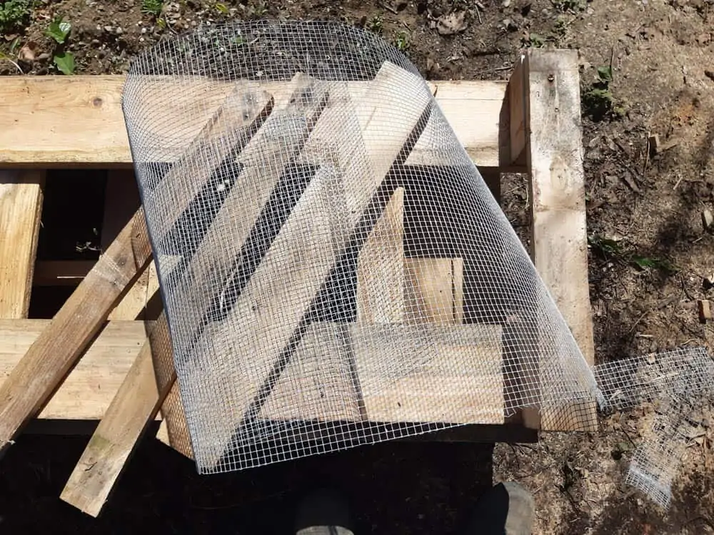Grillage pour fabriquer un tamis à terreau (Nutri Green Planet)