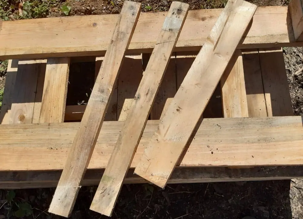 Planches pour fabriquer un tamis à terreau (Nutri Green Planet)